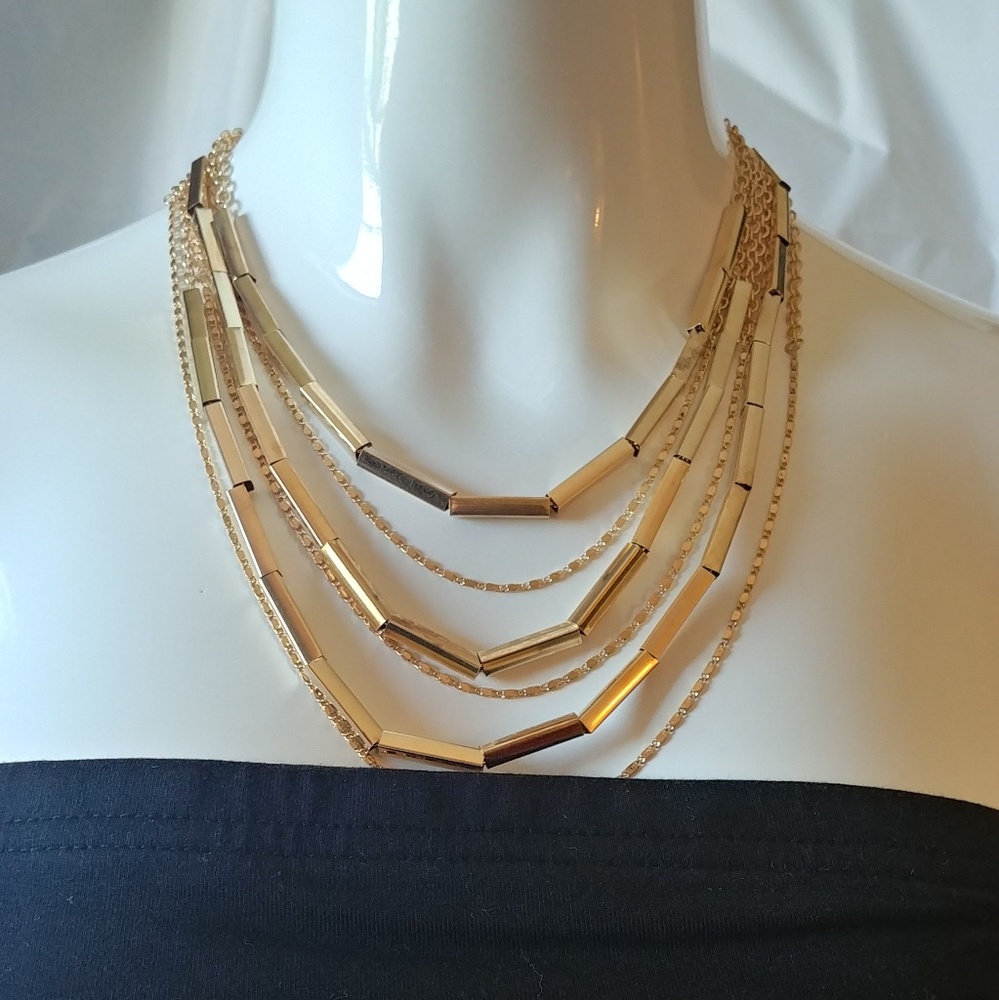 💥 BOHO NWT  Gold Layering Fashion Necklace 18"